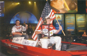 Nick Kelly (right) with Payden Hibdon from Stover, MO. Hibdon is the 2006 Junior Bassmaster World Champion in the 11-14 age bracket – February 19, 2006 – Harris Chain of Lakes – Leesburg, FL