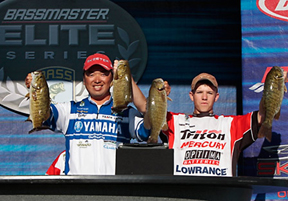 Jordan McMorris (right) from Bloomfield, N.M., who brought in 15 pounds, 3 ounces of bass, is the Junior Bassmaster World Champion in the 15-18 year-old age group.  August 10, 2008  Lake Onondaga  Syracuse, NY
